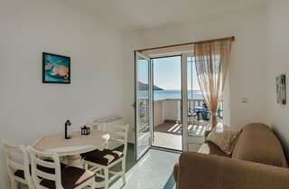 Апартаменты Palma Apartments Херцег-Нови Апартаменты с видом на море-5